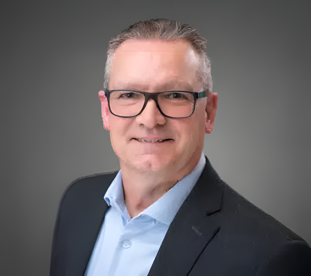 Glen Blackwell Headshot