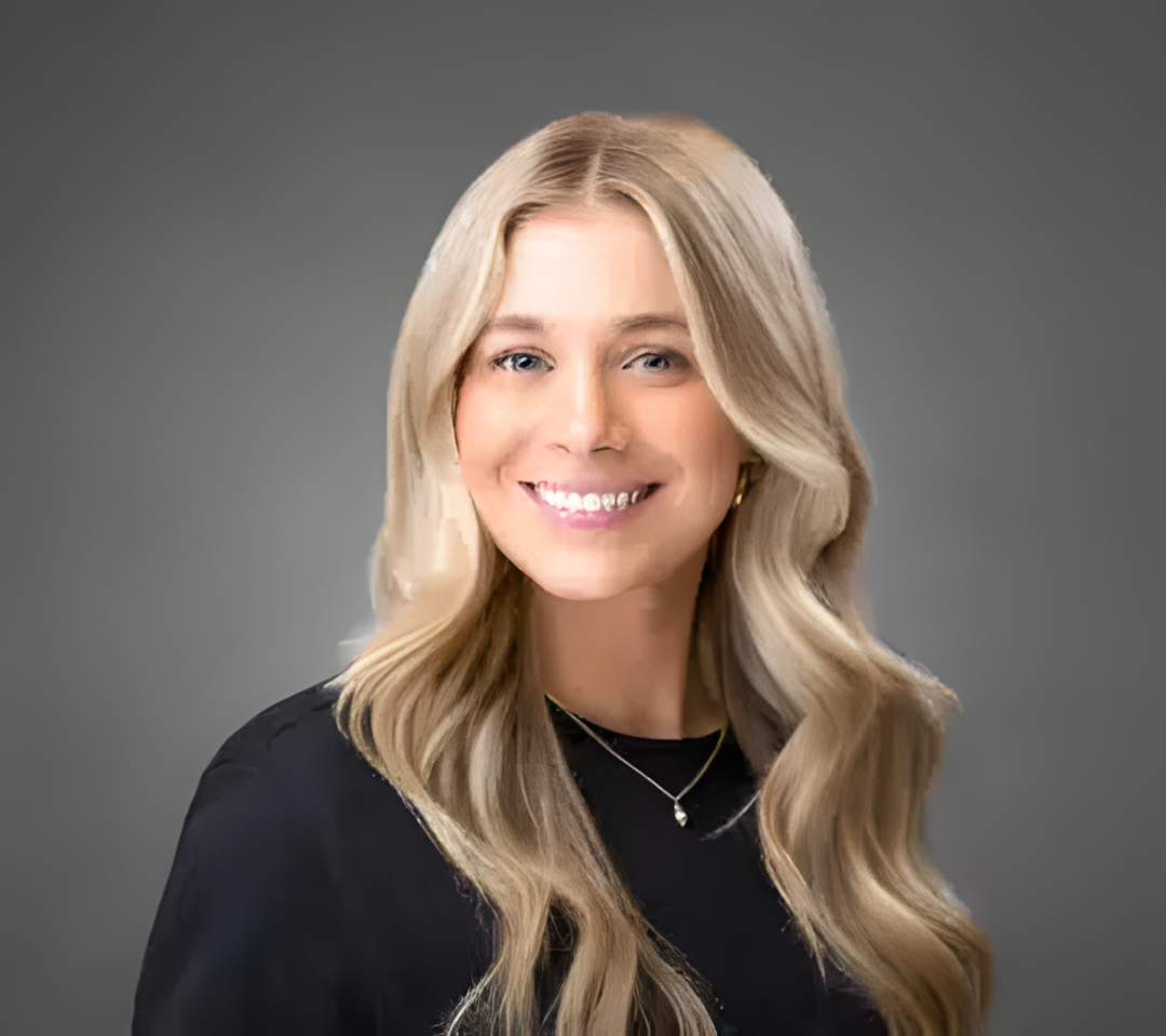Katie McLay Headshot