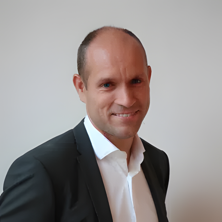 Tim De Pauw Headshot